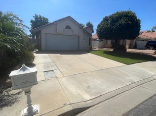 27459 Prominence Rd, Sun City, CA 92586
