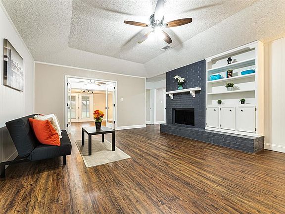 5th image of 1708 Live Oak Dr