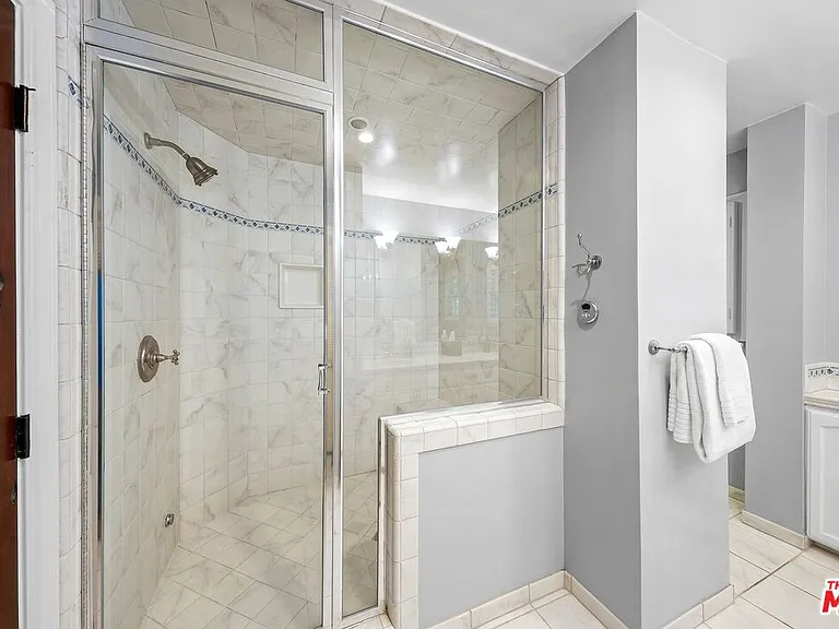 15434 Sutton St — Photo 29