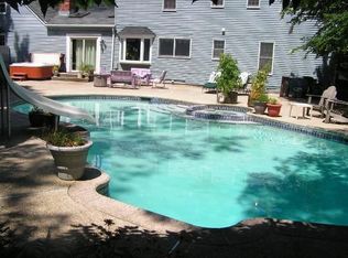 402 Hartman Dr, Severna Park, MD