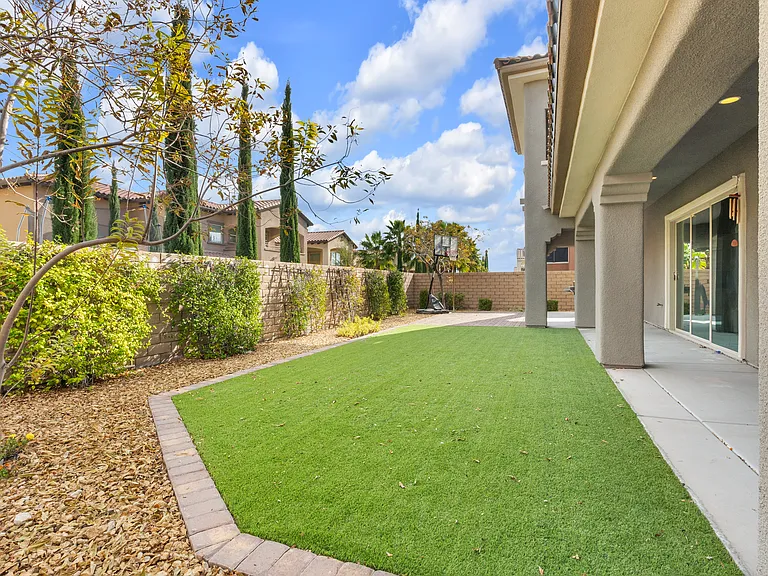 328 Elder View Dr — Photo 6