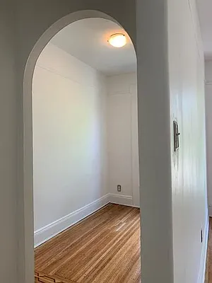 Rented by Compass | media 33
