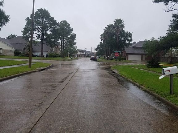 4th image of 7203 Mission Court Dr