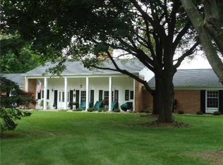 902 Foote St, Charlotte, MI 48813