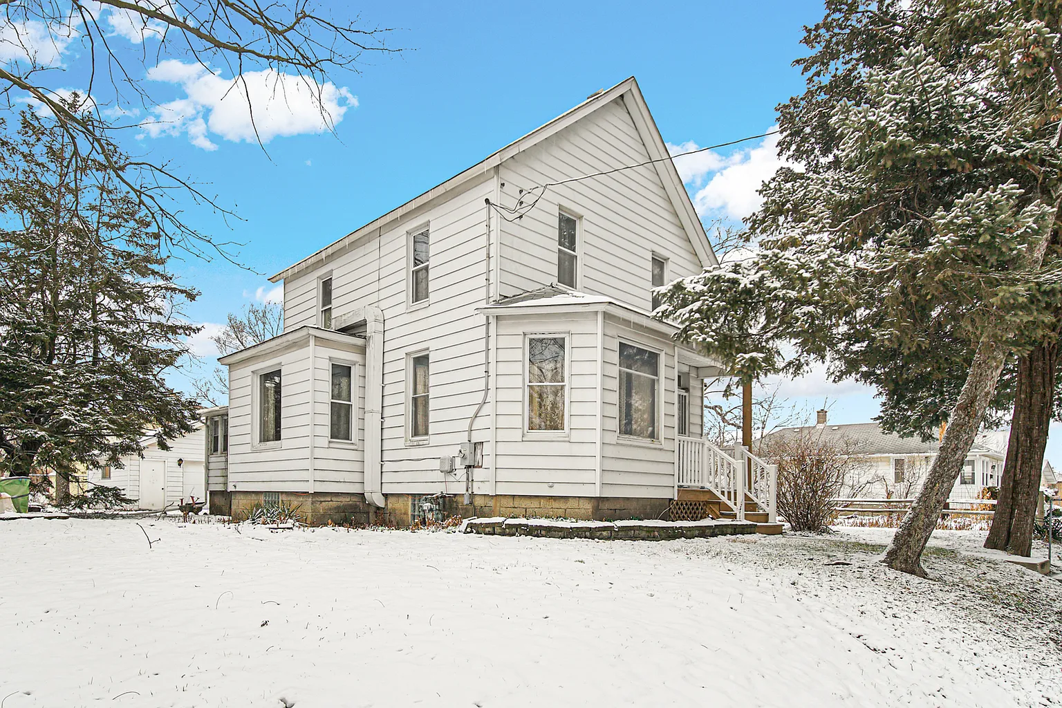 15648 Drexel Ave photo 1