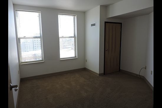 4th image of 1830 N Hubbard St #1