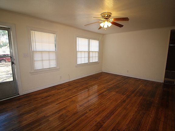 4th image of 508 S Edgewood Dr