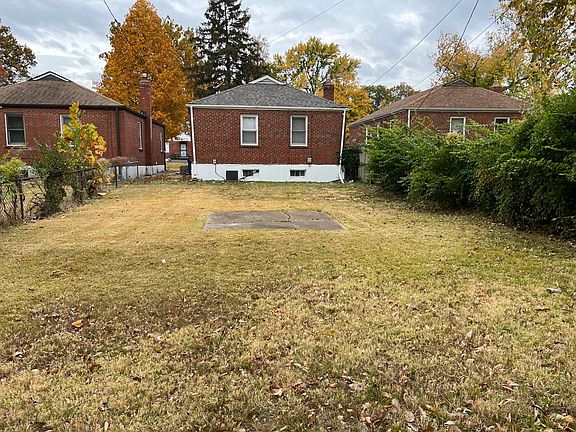 2nd image of 8335 Archer Ave