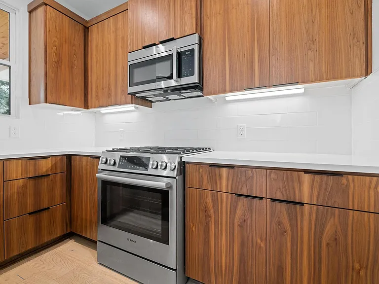 7706 Watson St #2 — Photo 10
