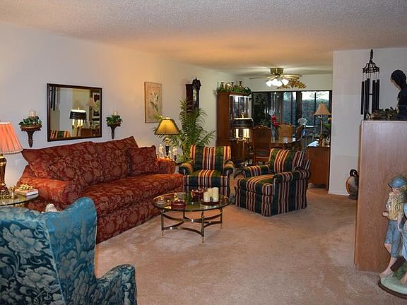 2nd image of 3540 Countrybrook Ln APT 13
