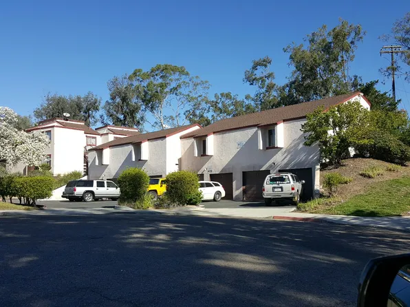 867 Shelsteve Ter, Vista, CA 92084