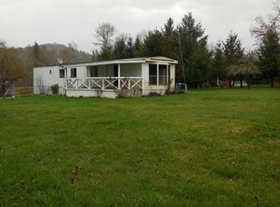 5294 Fish Hatchery Rd, Grants Pass, OR 97527