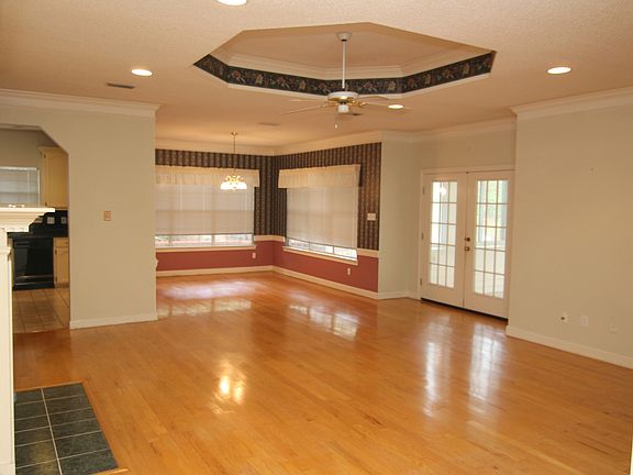 Spacious Great Room 