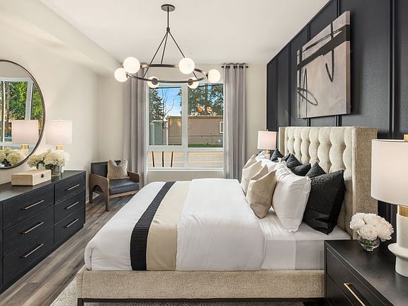Primary Suite Bedroom