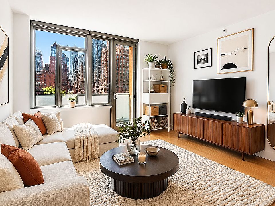 1st image of 464 W 44th St #Pha