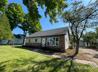 923 Halliday St, Lanse, MI 49946