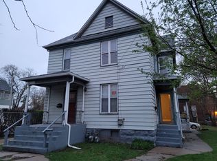 1347 Charles St #1, Rockford, IL 61104
