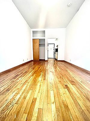 3rd image of 455 W 46th St APT 2B