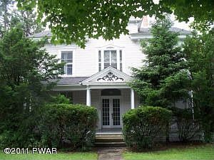1st image of 1416 N Main St