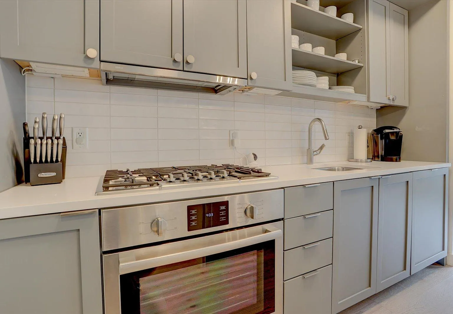 2 bed, 1258 sqft, $4,500 — Photo 4