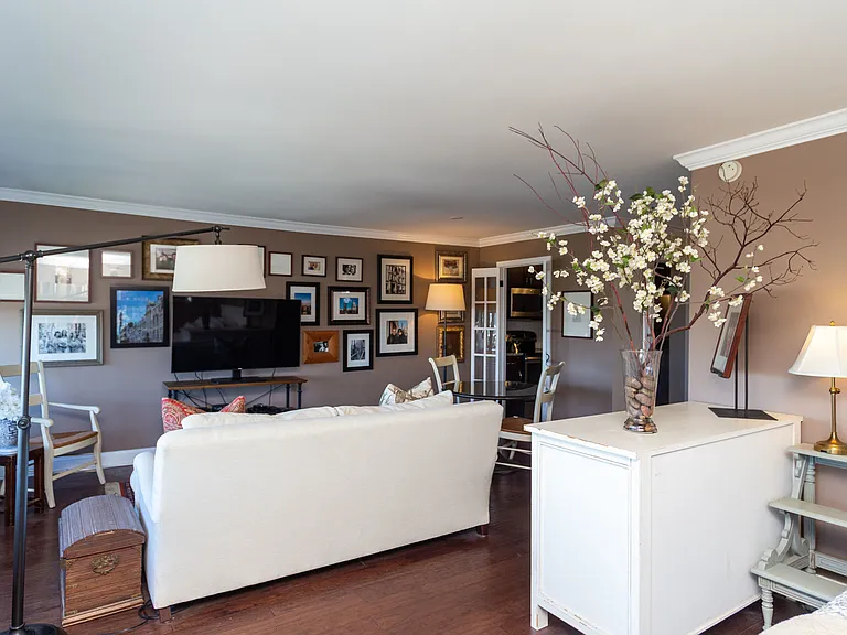 1850 N Clark St #2206 — Photo 10