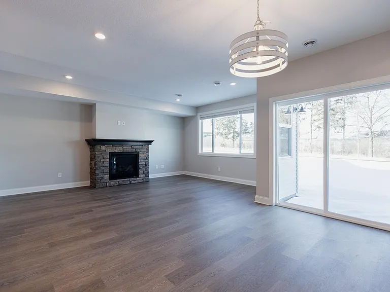 1703 Southpoint Ln — Photo 20