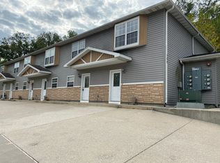 700 Hillside Rd #10, Waynesville, MO 65583