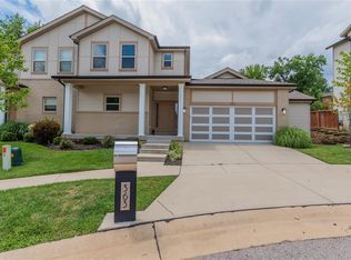 363 Champion Way Dr, Ballwin, MO