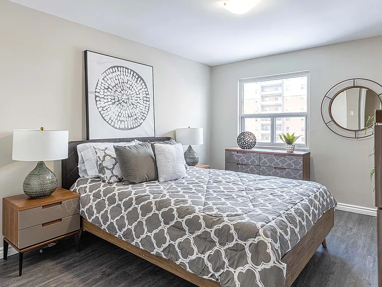 50 Memorial Dr #205-805-806 — Photo 9