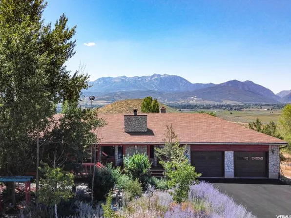 8955 Pineview Dr, Huntsville, UT 84317