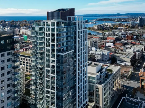 777 Herald St #1006, Victoria, BC V8W 1S5