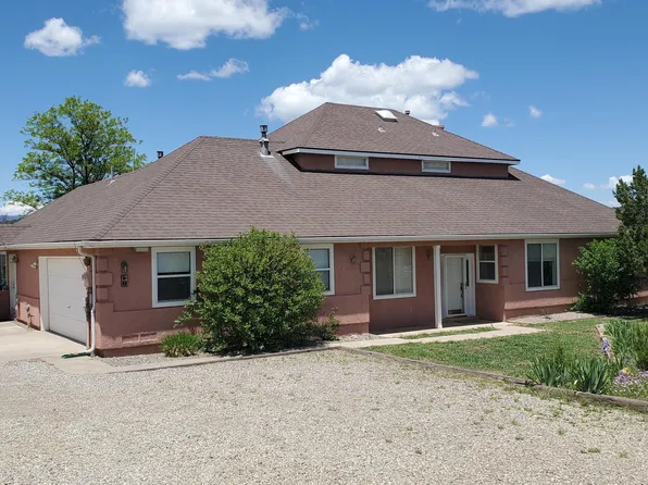 7 Abajo Dr, Edgewood, NM 87015
