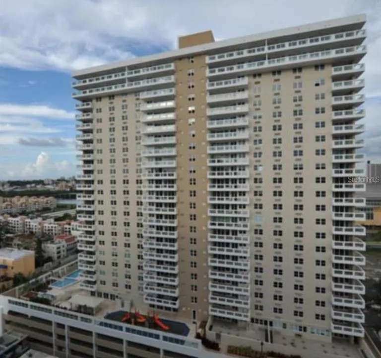 576 Avenida Arterial #B-1804