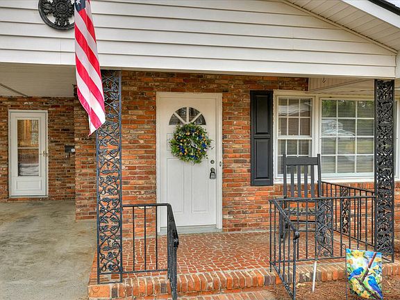 4th image of 765 Winyah Drive