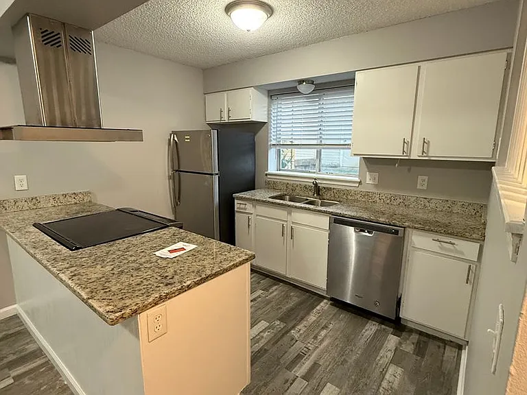 5510 S Gold St #400 — Photo 24