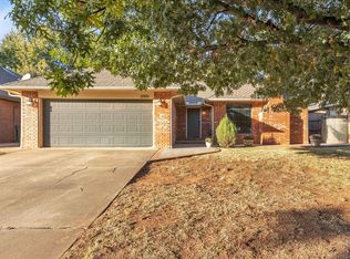 2321 Santa Fe Cir, Edmond, OK 73012