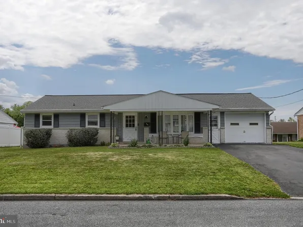 739 Sally Ann St, Lebanon, PA 17046