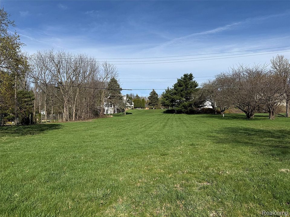 1st image of 0 Sashabaw Rd