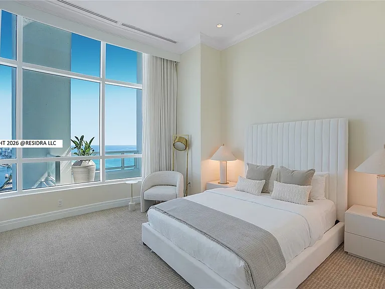 4401 Collins Ave #2806 — Photo 25