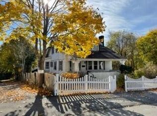 12 Lewis St, Plymouth, MA 02360