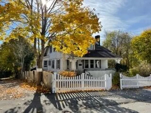 12 Lewis Street, Plymouth, MA 02360