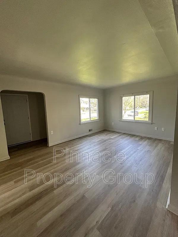 2 bed, 1.0 bath, 650 sqft, $1,100 — Photo 4