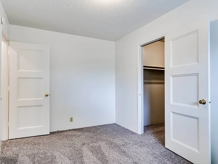 2x1 Bedroom 2x1 Bedroom