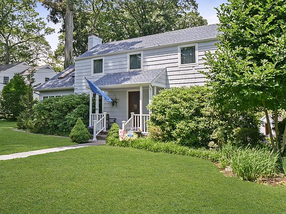 2nd image of 12 Polly Ln