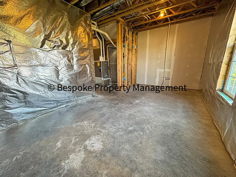 56 Dover Ct — Photo 38