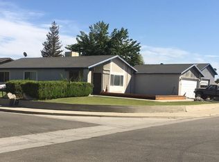 10809 Cave Ave, Bakersfield, CA 93312