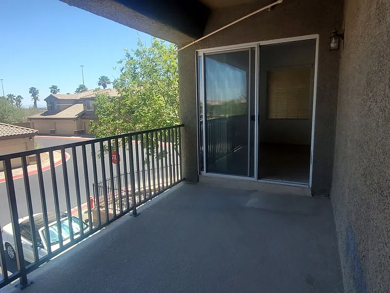 6868 Sky Pointe Dr #2008 — Photo 31