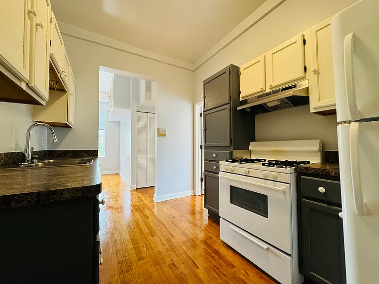 713 S Aberdeen St #3F — Photo 1