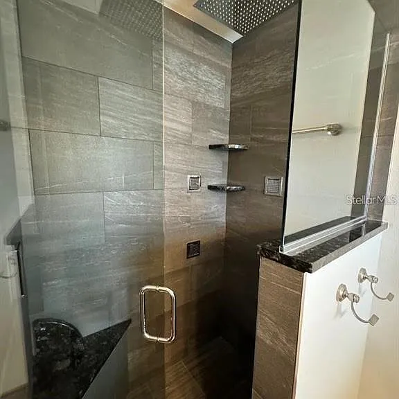 5033 Vivienda Way #19 — Photo 36