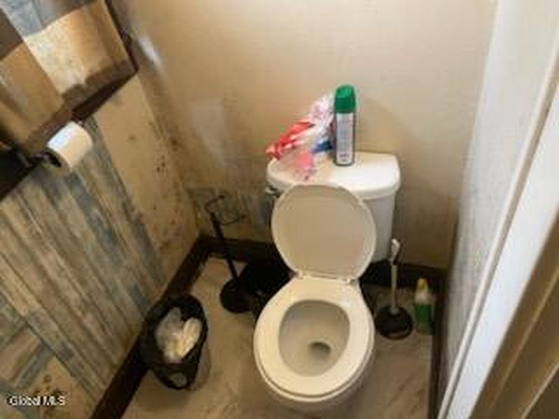 5th image of 460 2nd Street